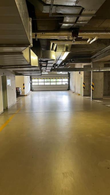 Apartment Hurka - 15 Min Do Centra, Garaz プラハ エクステリア 写真